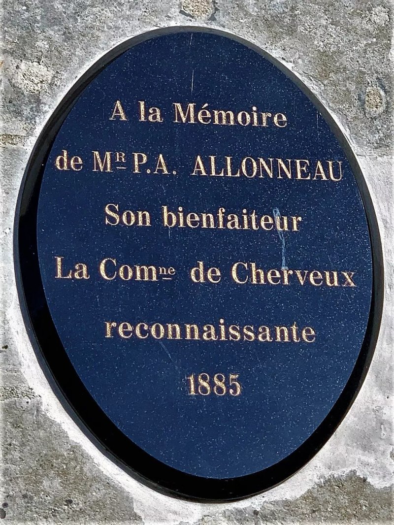 Fontaine De Cherveux