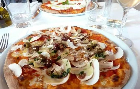 Pizza Chic
