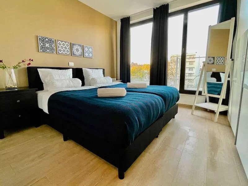 One Lux Stay Near Diamond District