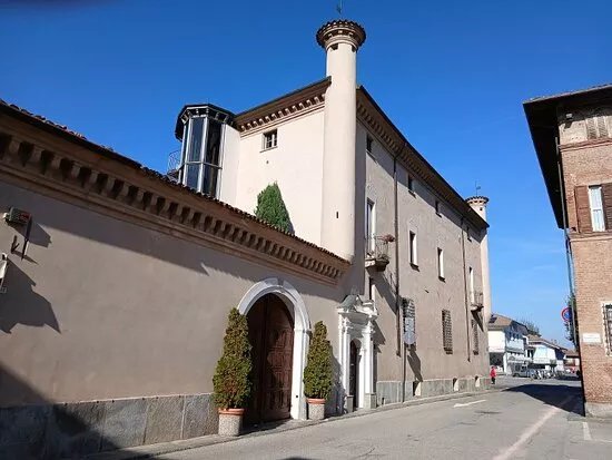 Ex Palazzo Dei Marchesi Romagnano