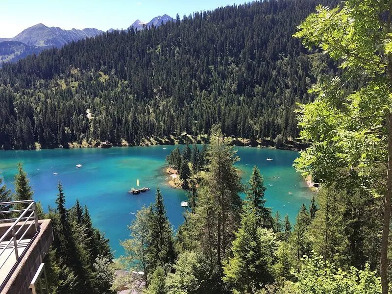 3-room apartment, two bus stops to Flims cable cars, ground floor, quiet