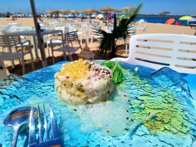Uno Beach Club
