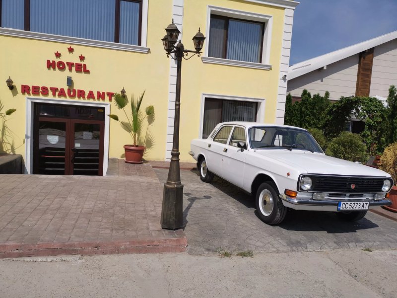 Hotel Restorant Grand Harmoby