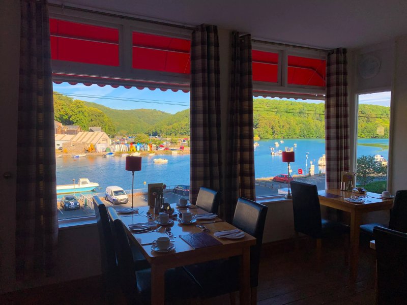 The Rivercroft Hotel and Apartments