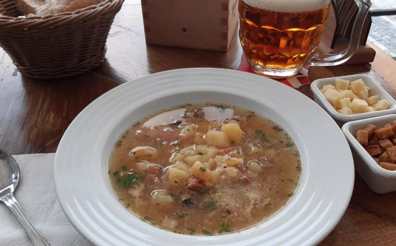 Radnicni Sklipek Restaurant