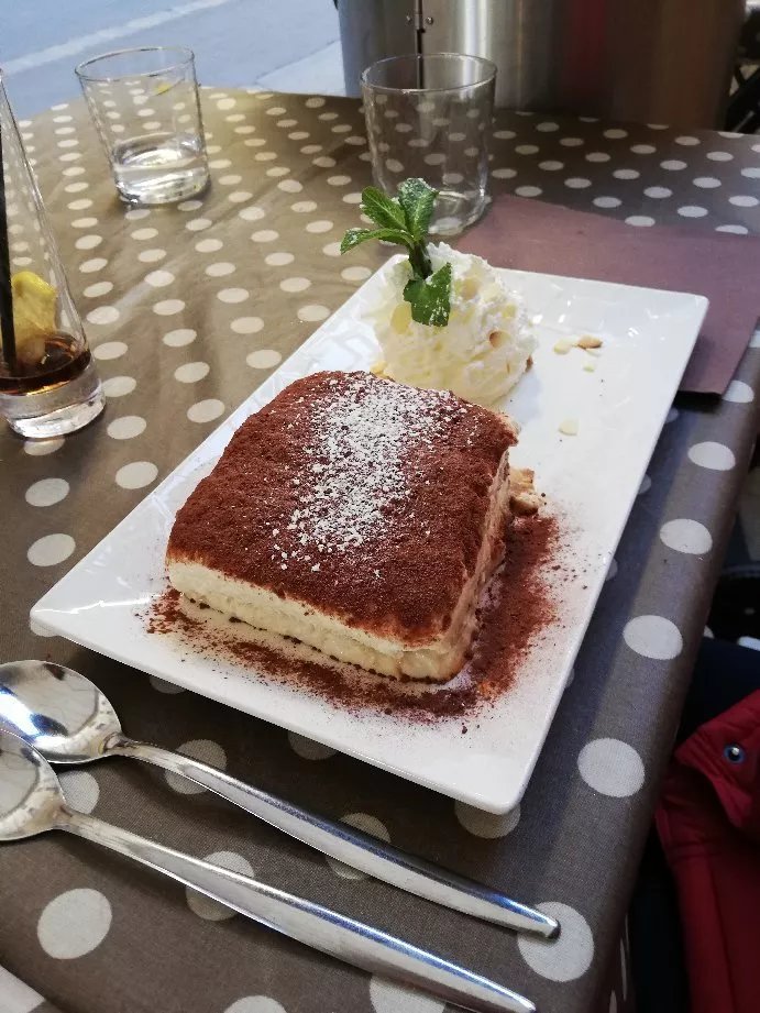 La Pizza - Restaurant