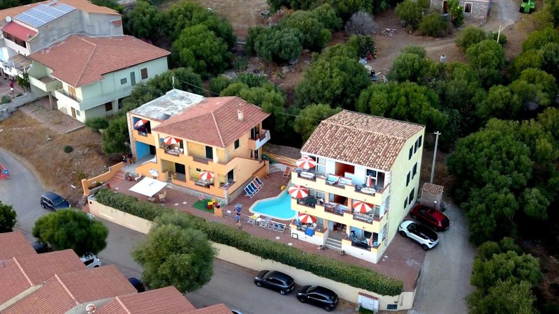 Residenza Borgo Marino