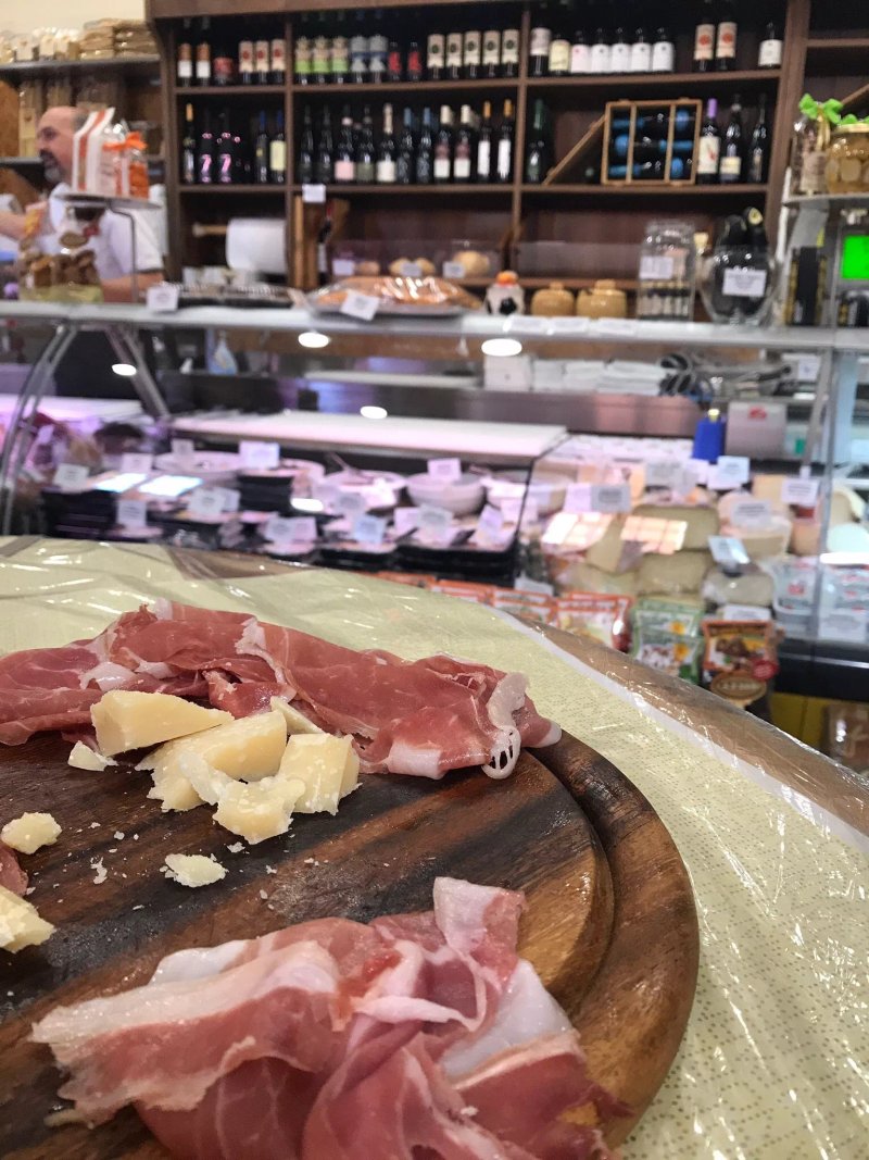 Antica Salumeria Alimentaria Rastelli