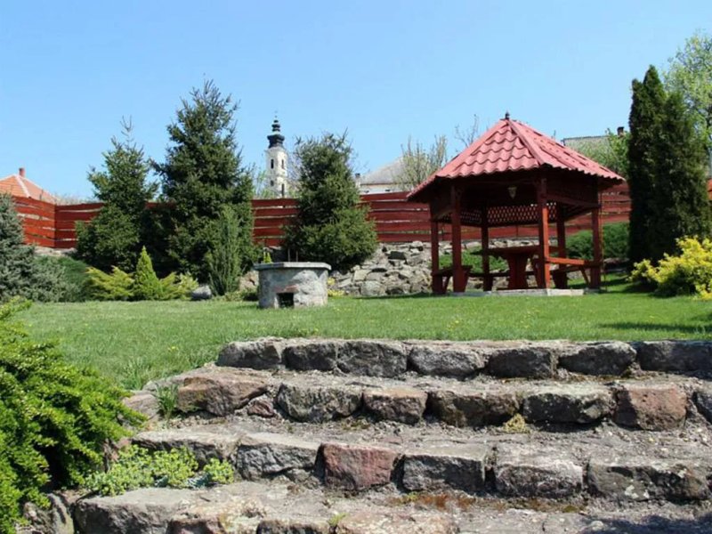 Harsona Inn