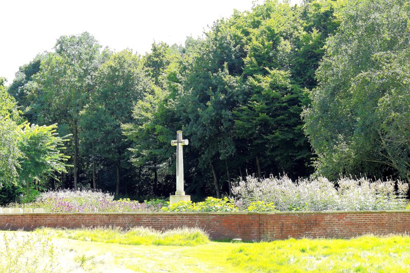 Hedge Row Trench Cemetery