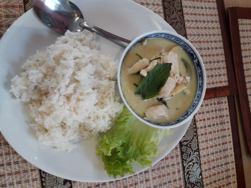 Yom Thai Food