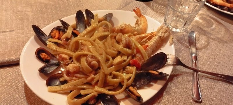 Acquasanta "le Delizie Per Bacco"