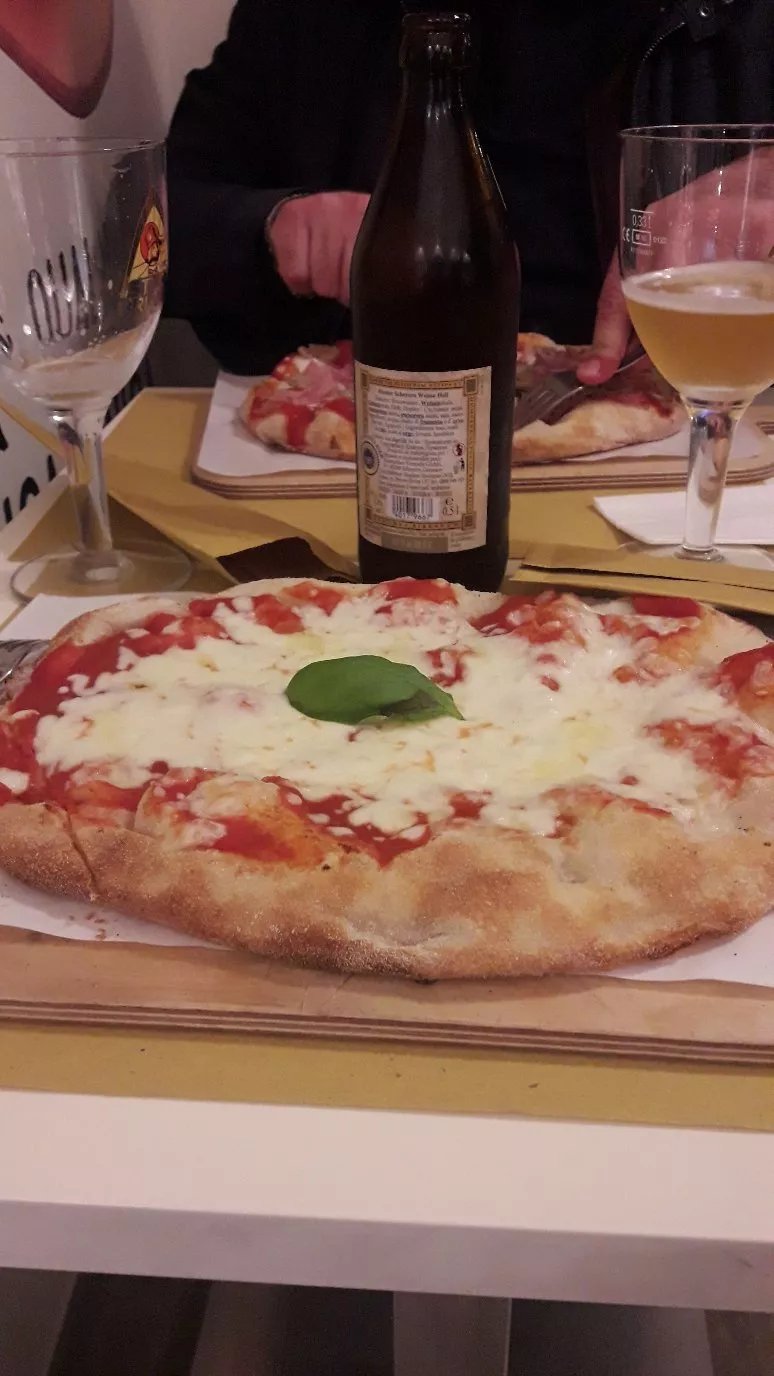 Morena Pinsa, Pizza e Focaccia
