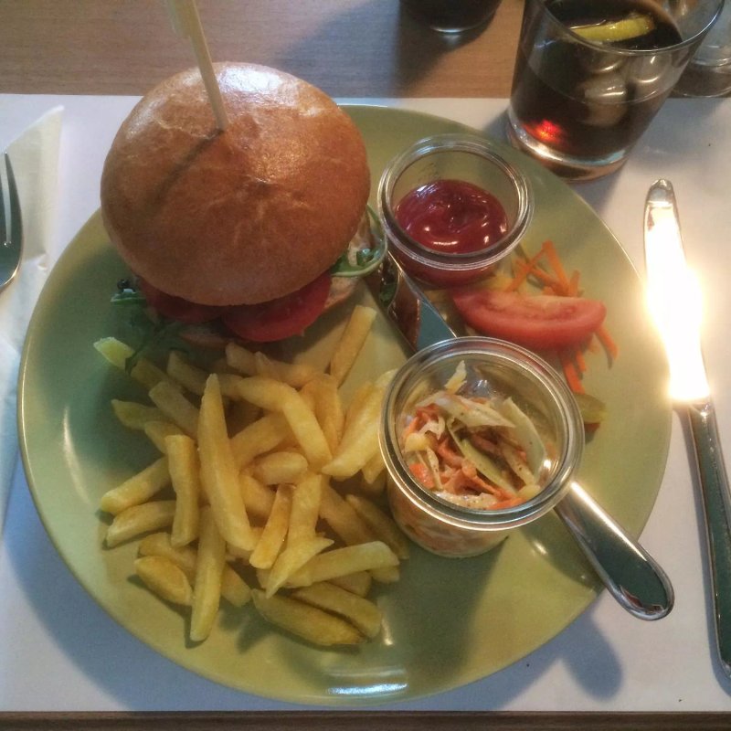 Bistro MAX