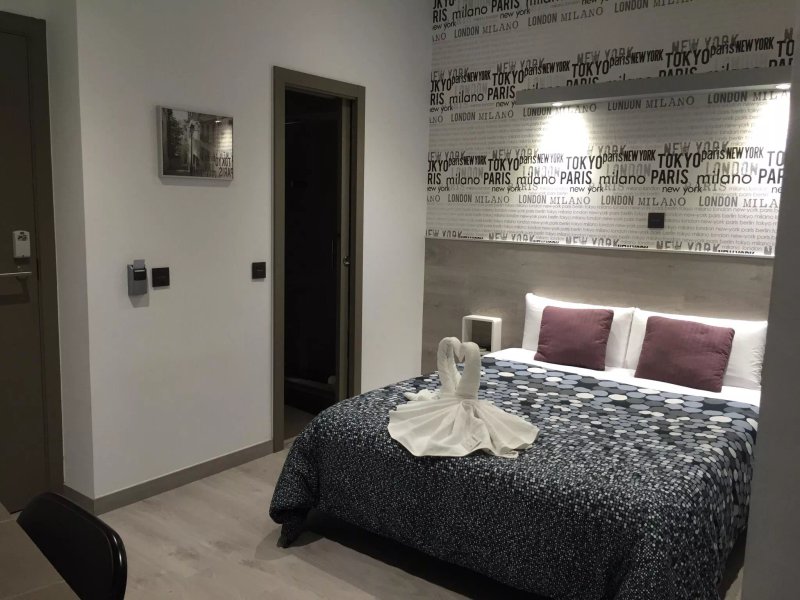 Hostal Fuencarral Rooms Madrid