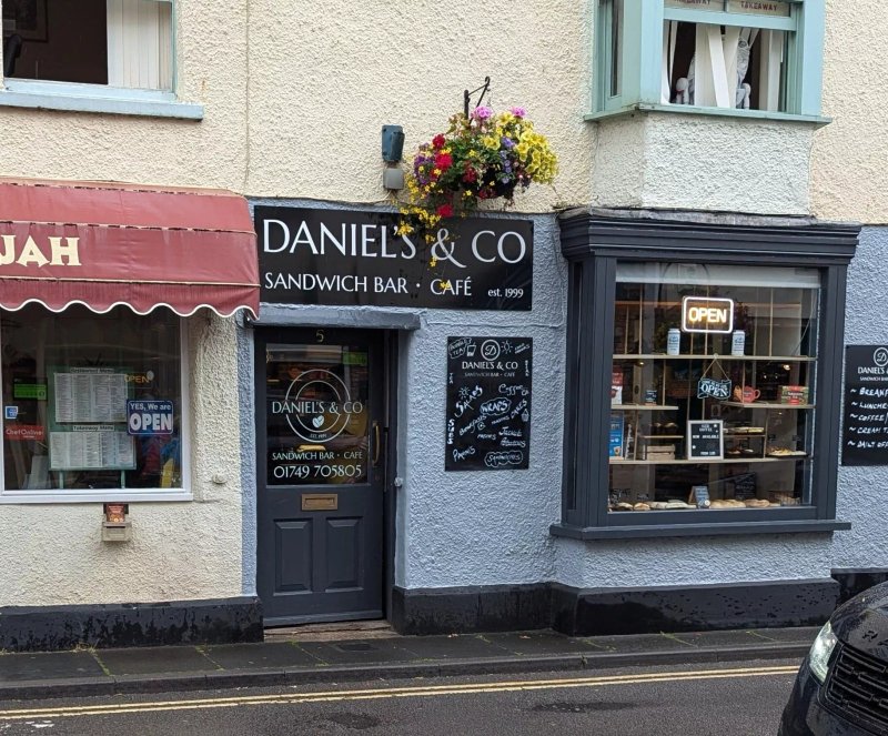Daniels Sandwich Bar