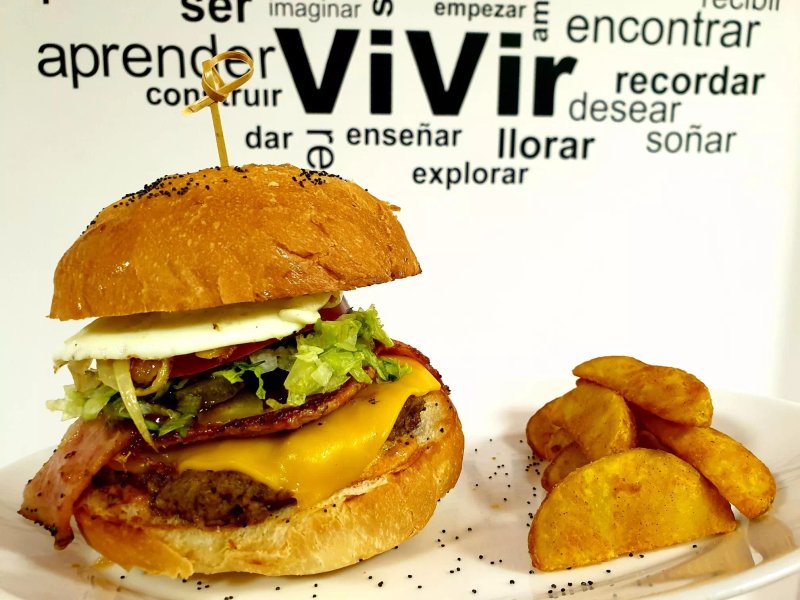 Tasty Bar Cafeteria Hamburgueseria