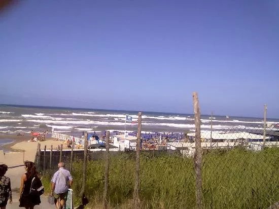 Stabilimento Balneare L'Atollo