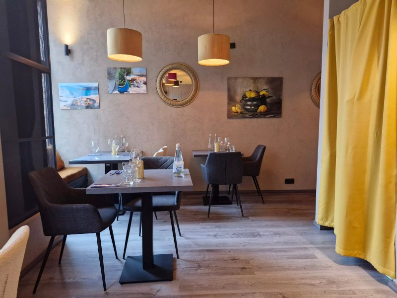 Zula Mediterranean Restaurant and Hummus Bar