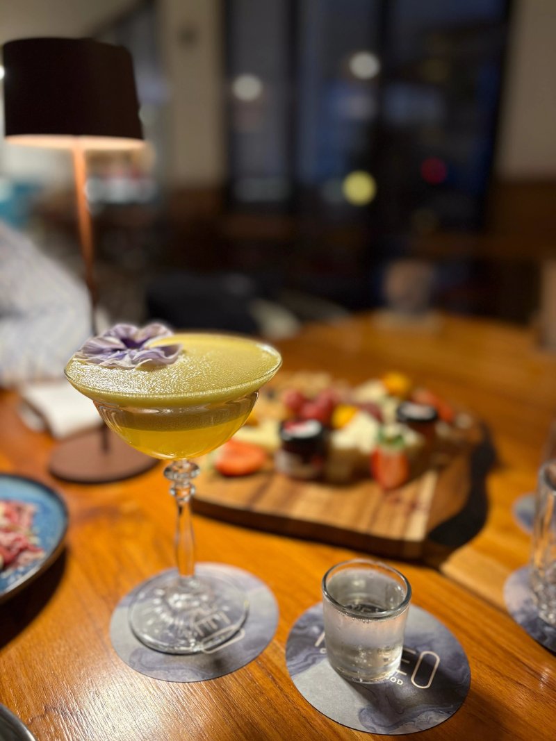 Nereo Cocktails & Food