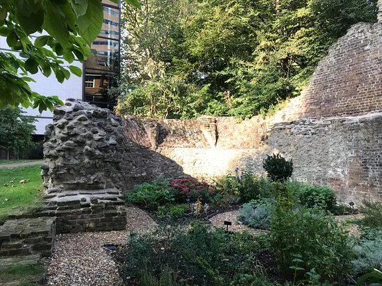 The Barbers' Physic Garden