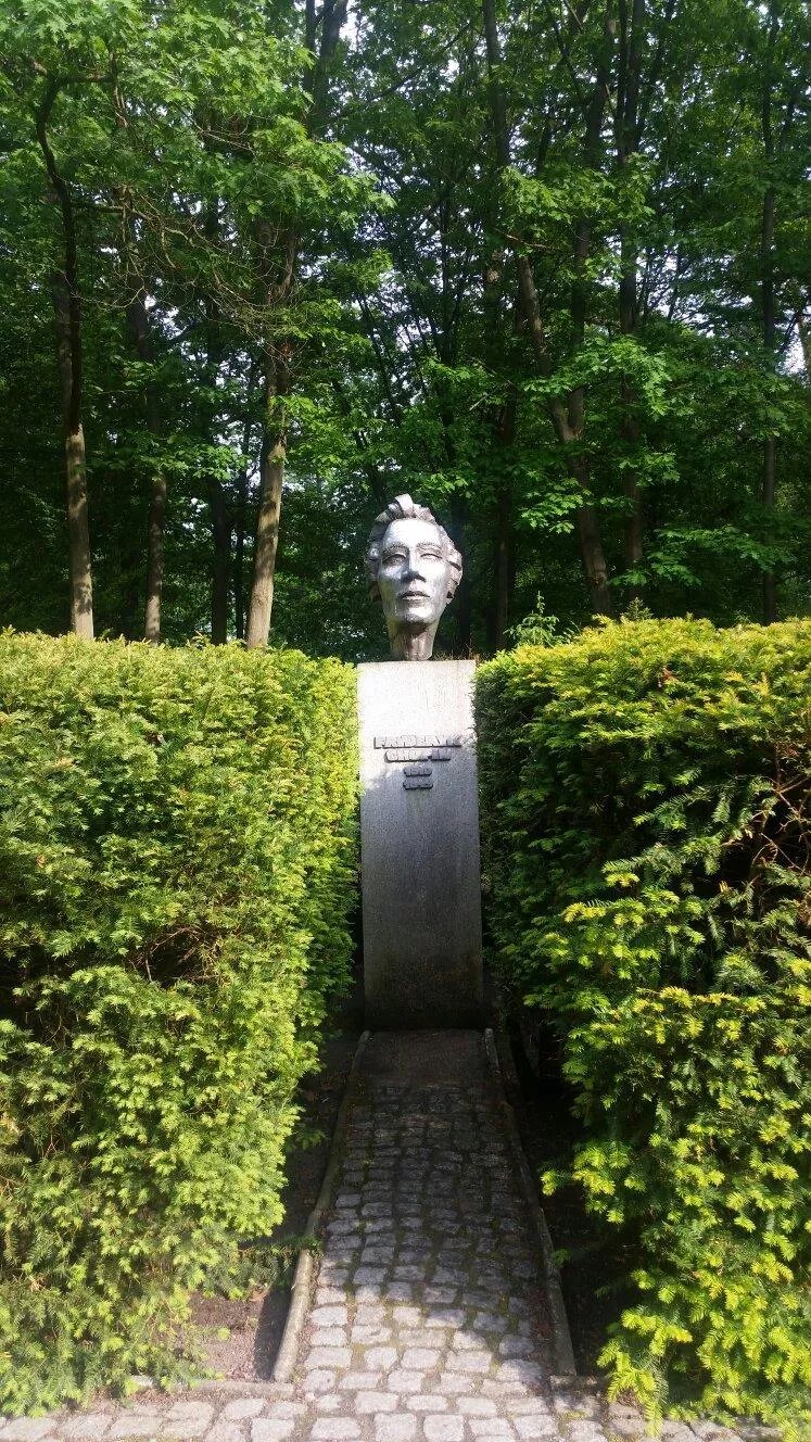 Palac Mysliwski w Antoninie
