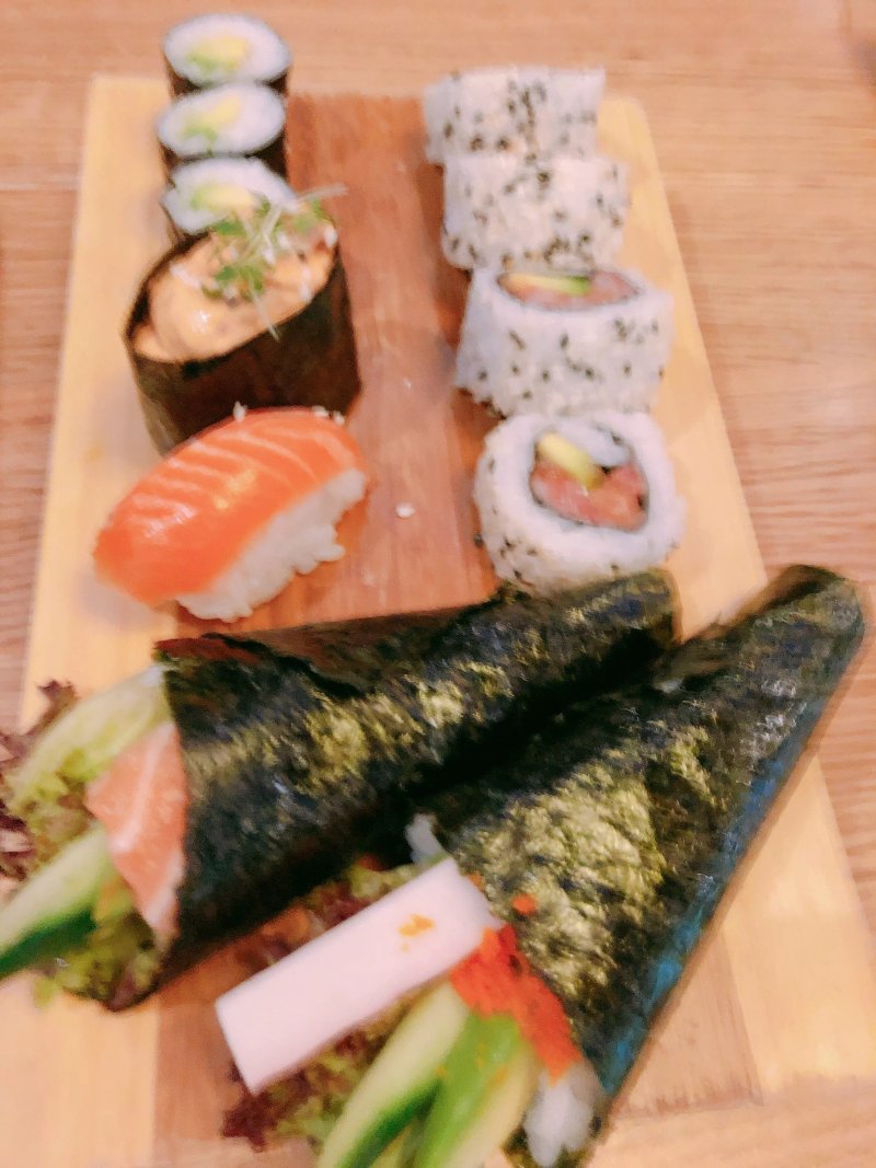 Oishii Sushi und Grill