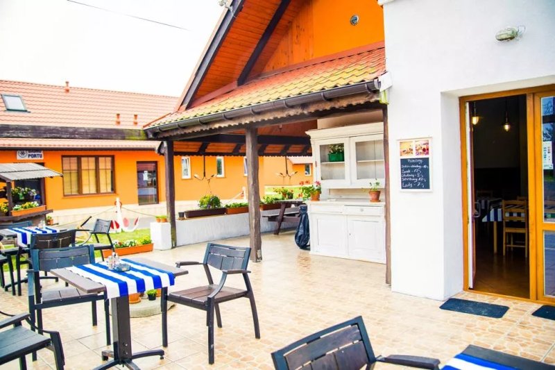 Miasteczko Portowe Hostel