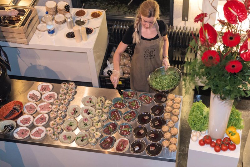 Beneman's Restaurant & Catering