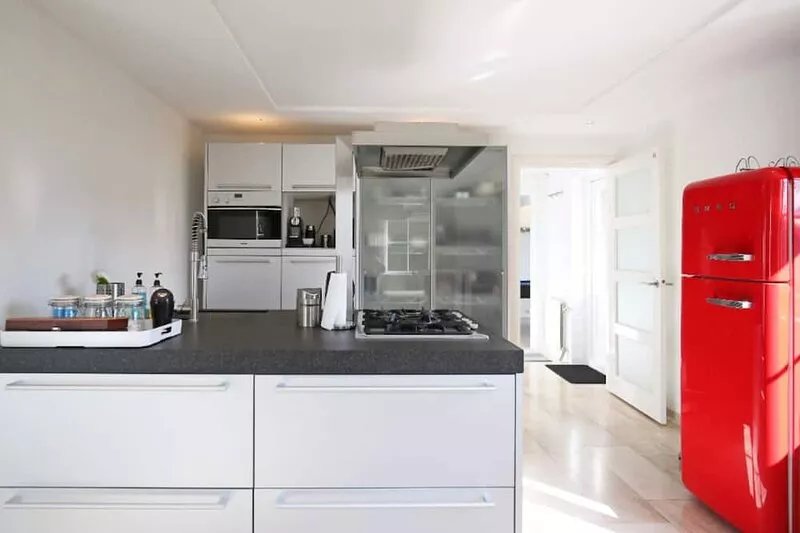 Casa Grande - An amazing house 1 km from Amsterdam