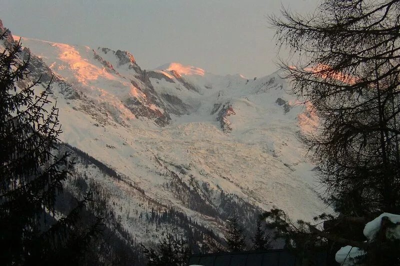 Chalet Le Génépi: Panoramic view in a quiet area