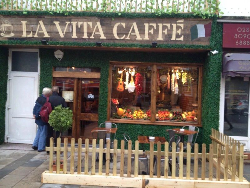 La Vita Cafe
