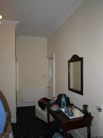 Alexander Guest House