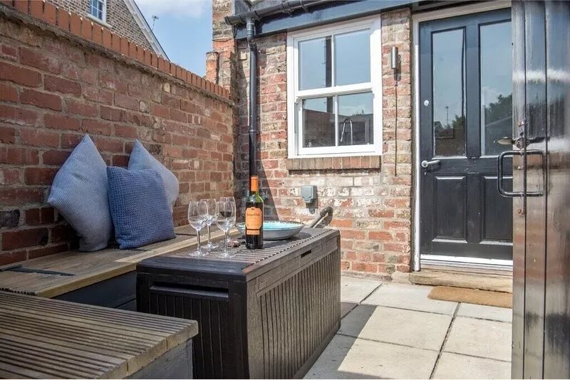Spacious 5★ Central York Townhouse - sleeps 6