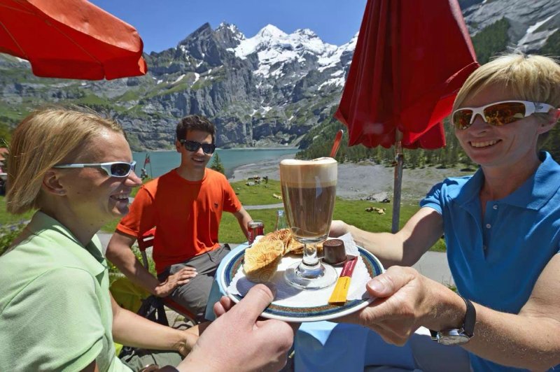 Berghotel Oeschinensee