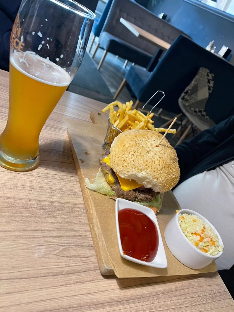 Food Makers Restaurant Kluszkowce