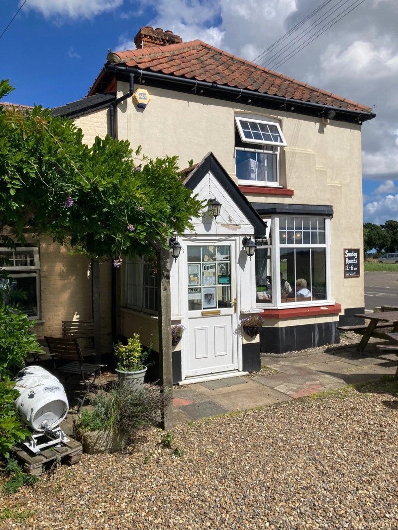 Alby Horseshoes Inn