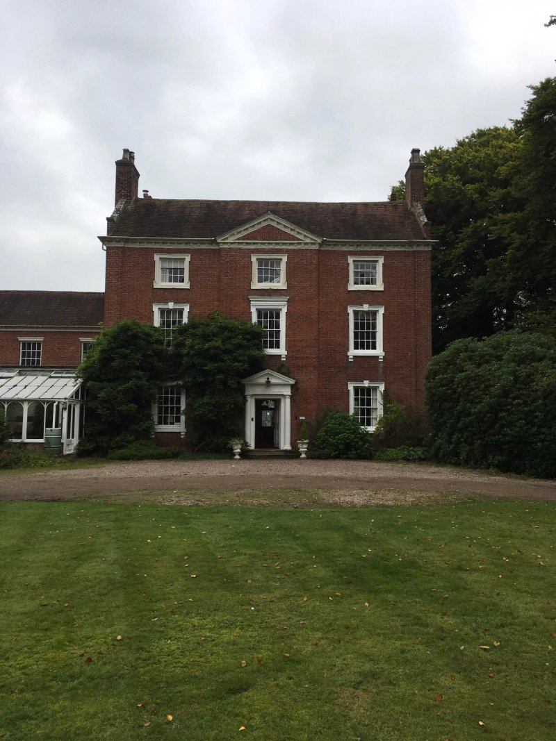 IBC - Iverley House