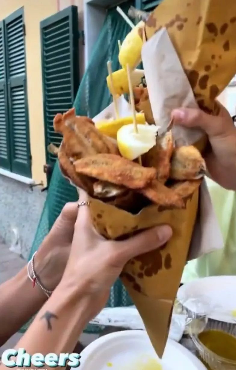 Il Pesce Azzurro Pescheria Friggitoria