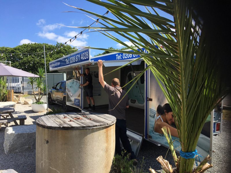 The Pizza Cabina