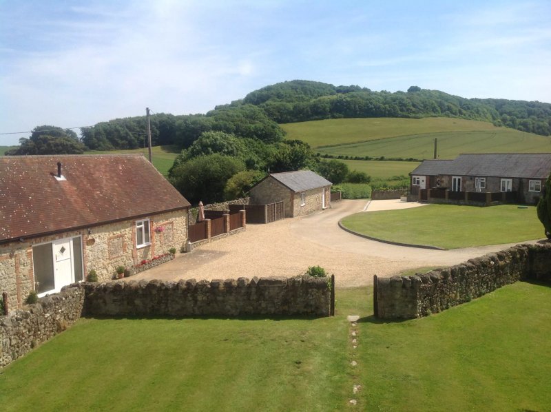 Newbarn Country Cottages