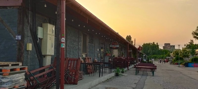 Docker Brewery And Beer Garden