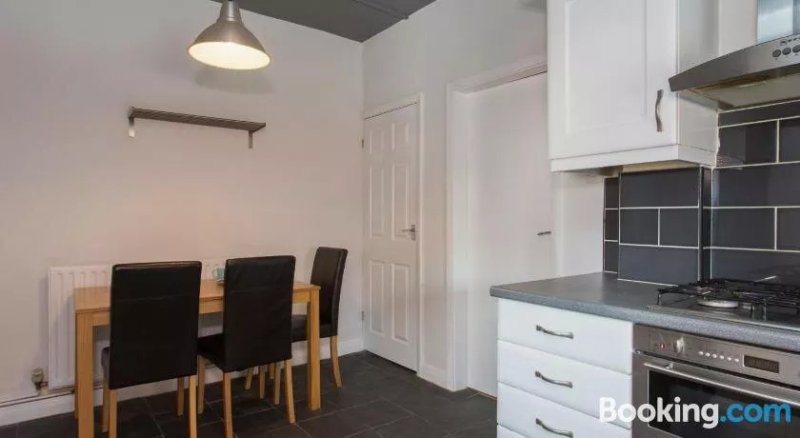 Townhouse At Westland Street Stoke on Trent