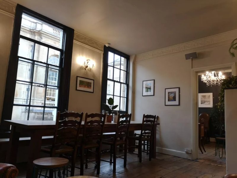 Mokoko Coffee, Abbey Churchyard