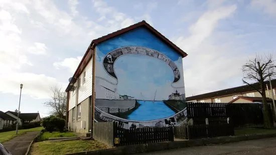Loyalist Murals (Nelson Drive)
