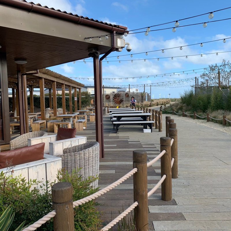 Coast House Bar and Grill