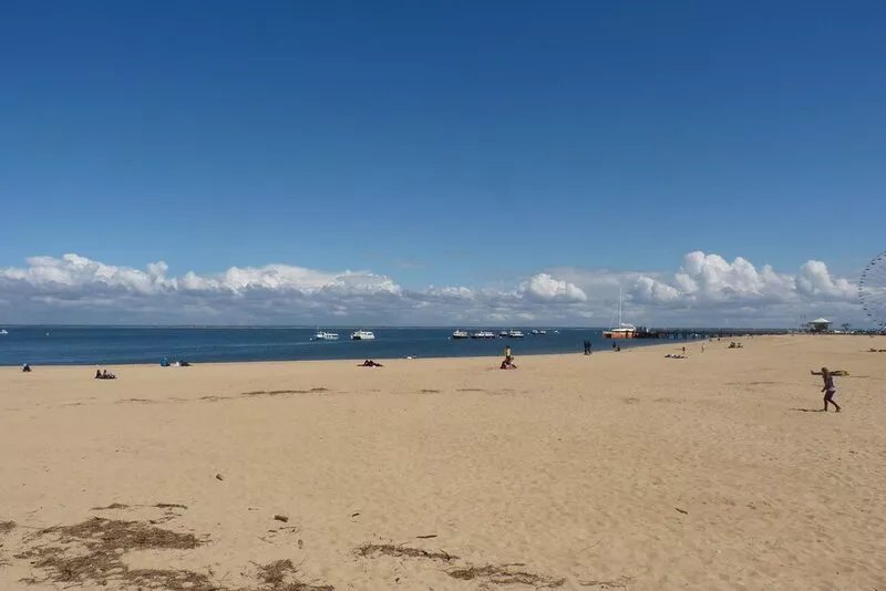 3 *** 84 m² property, in the heart of Arcachon, 100 m away from the beach
