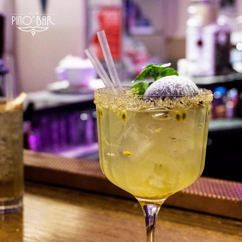 Pinos Bar