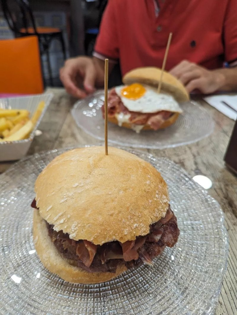 Hamburgueseria Tucan