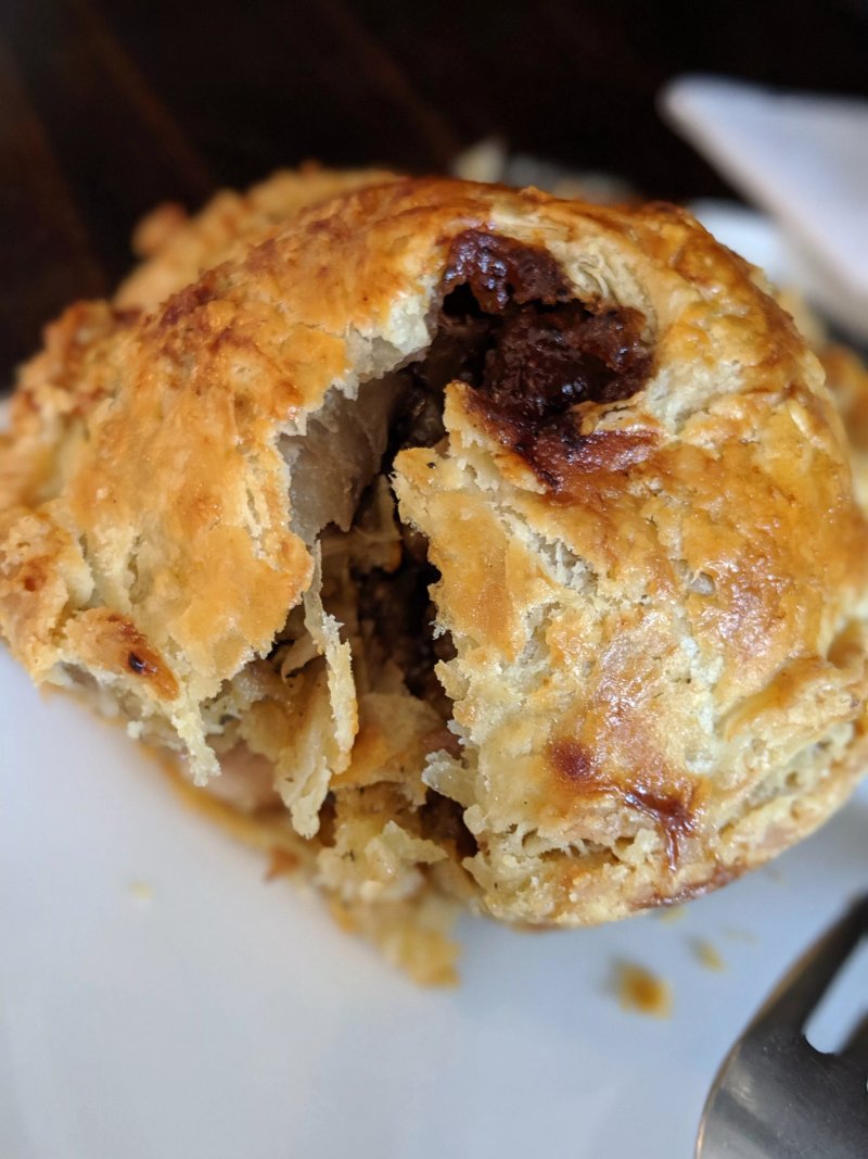 G's cake & pie shop
